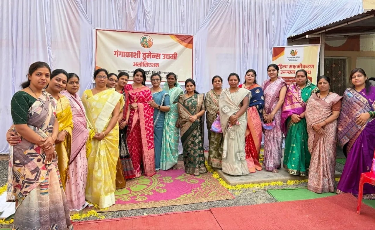 Members of Gangakashi Women’s Udyami Association at the Haldi Kunku programme in Baragaon Nandur