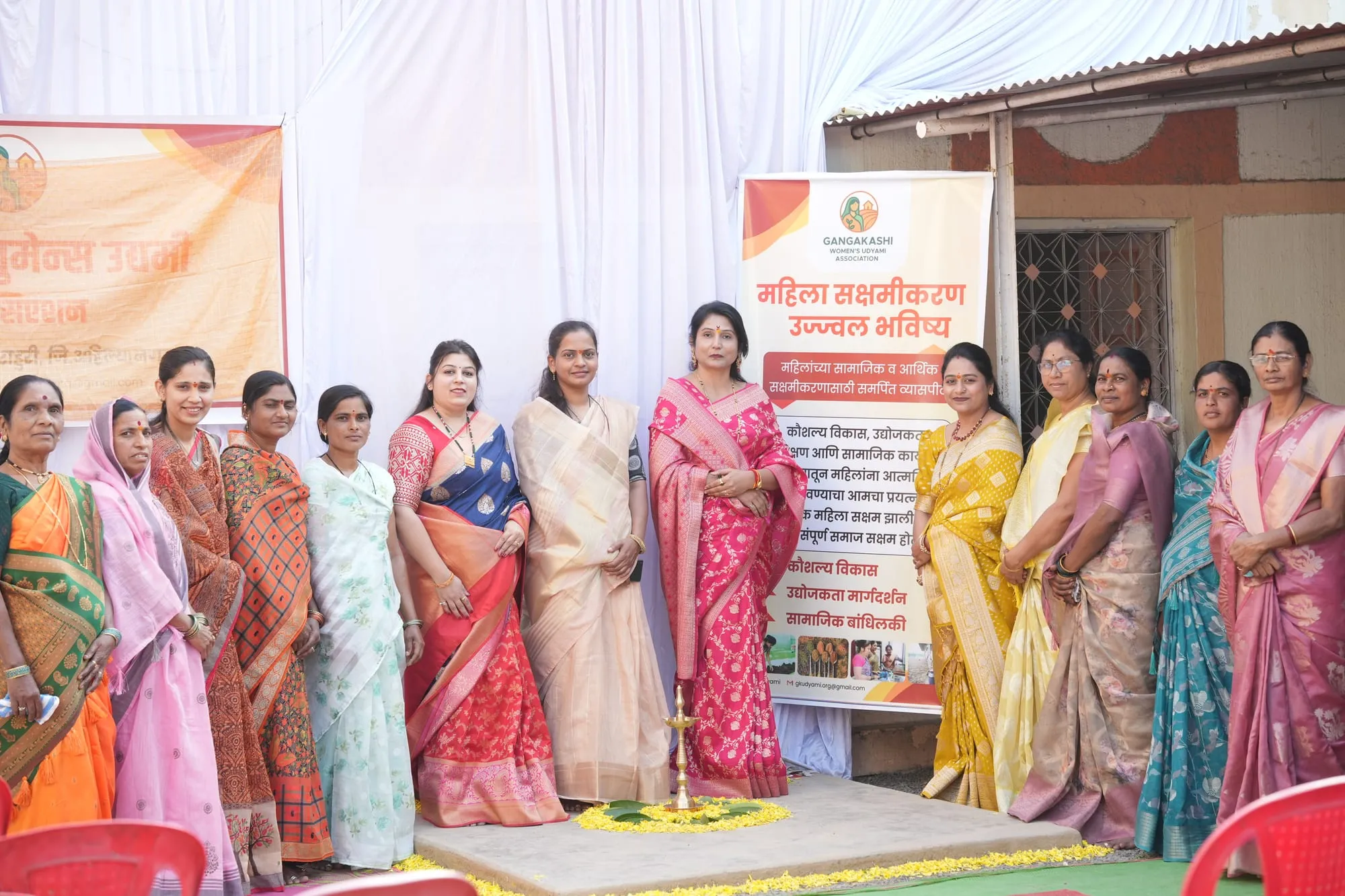 Women of Gangakashi Women’s Udyami Association together at a community programme